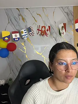 babylexi18 webcam