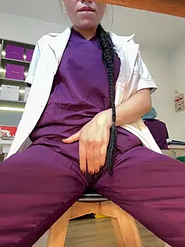 secretly_masturbating Live Web Cam Show