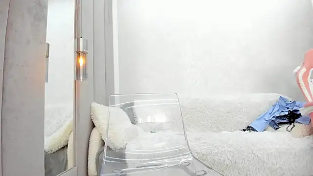 Britney_Charm_ webcam