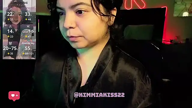 kimmiakiss22 (F young) - Naked 5m