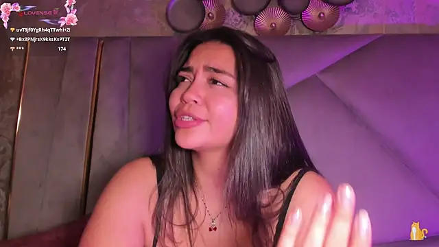 KimDevinne webcam