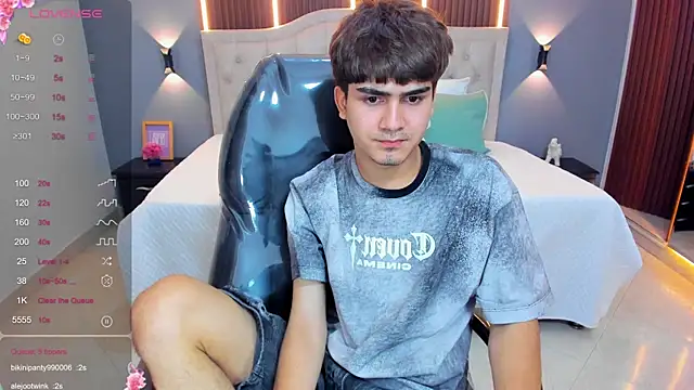 tommy18__ - Tommy18__'s free webcam - UK Sex Cams