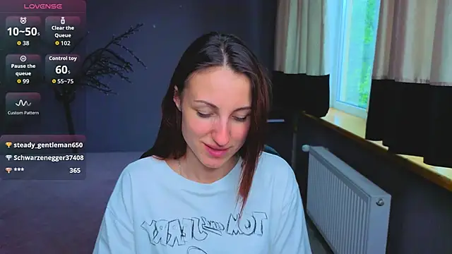 Missis_Sofiia webcam