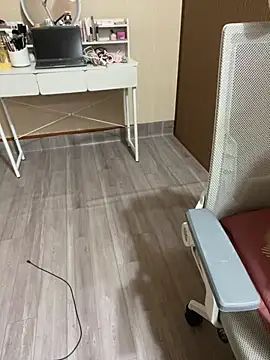 Mina048 webcam
