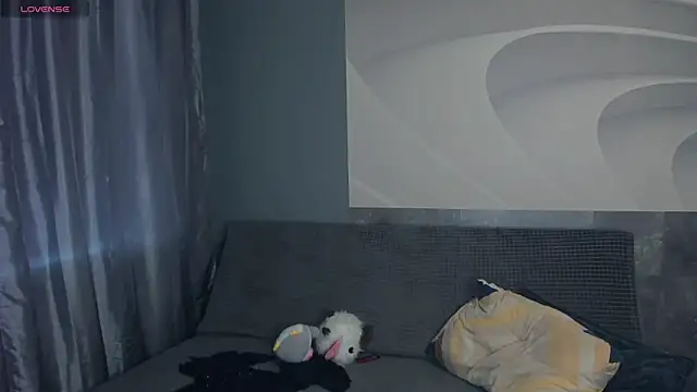 TarynPalek webcam