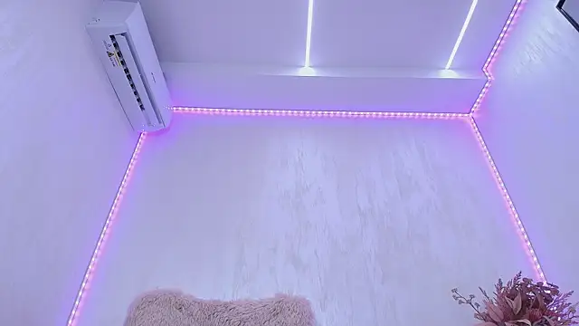 Anna_Lewis webcam