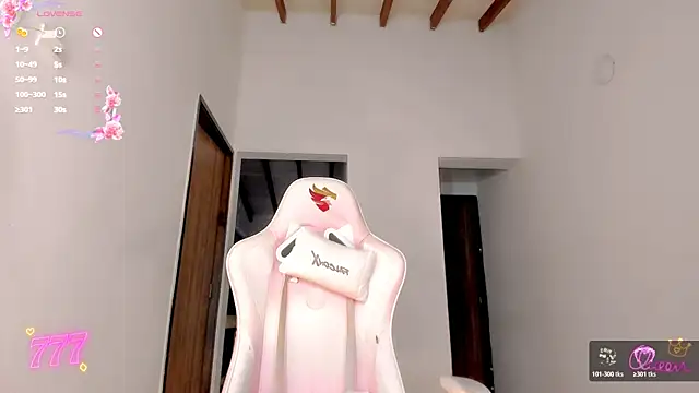 Nicol_ofi24 webcam