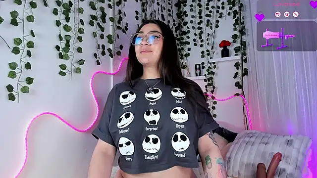 Samii_Evans webcam