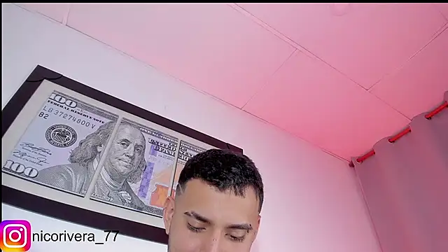 nico_rivera webcam