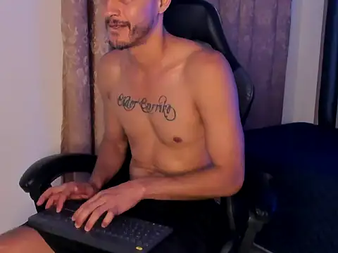 Damiam_23 webcam