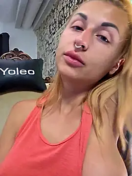kylie_blck webcam