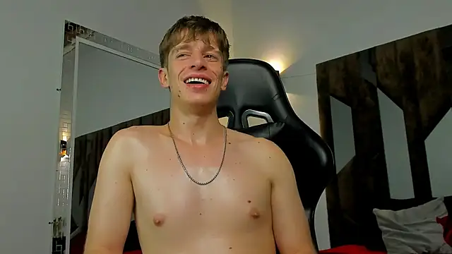 Ostin_Saints webcam