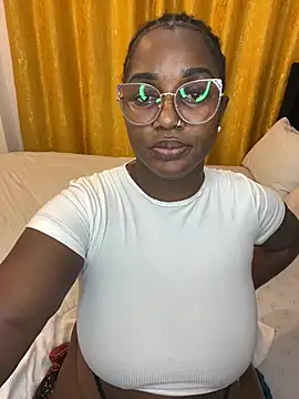 Honeylust26 webcam