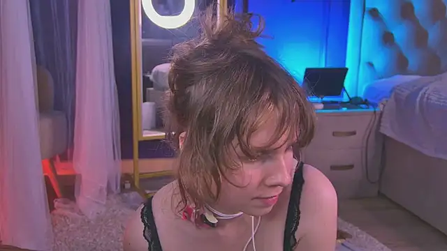 Lilly_Stark webcam