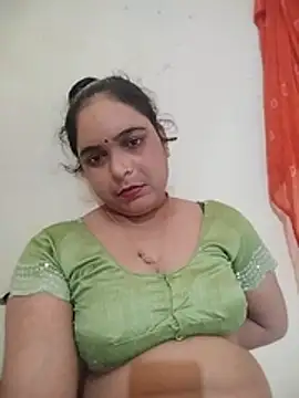 Anjli_hot44A webcam