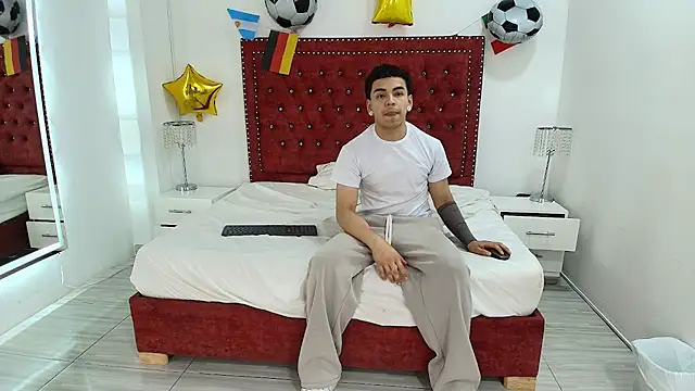 Jaden_and_sofia webcam