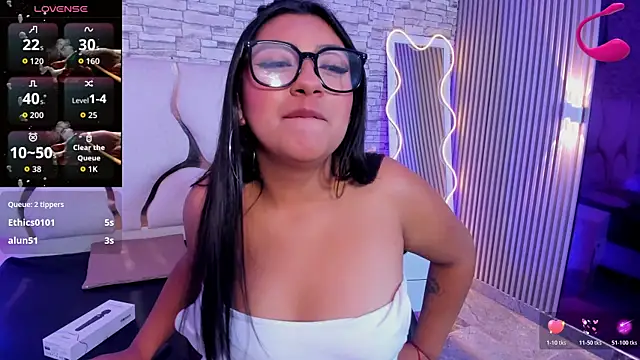 Laulin_tay webcam