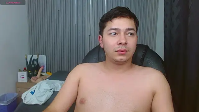 Julian_Smith21 webcam