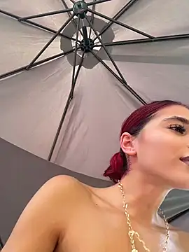 VixenRosse webcam