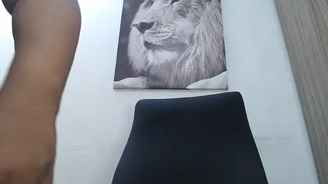 PervertPreggy webcam
