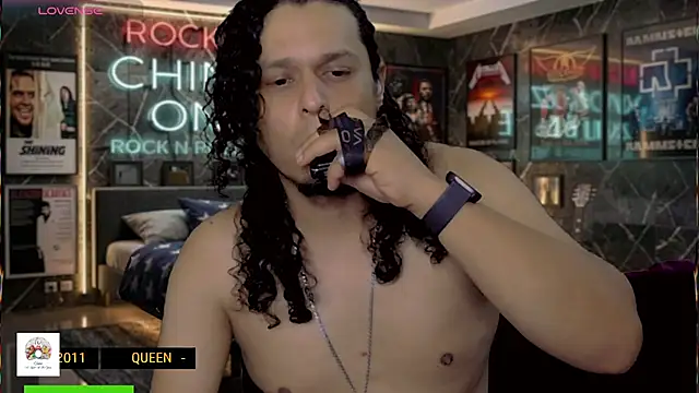 chino_roz webcam