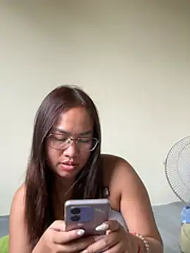 Ponthip Live Web Cam Show