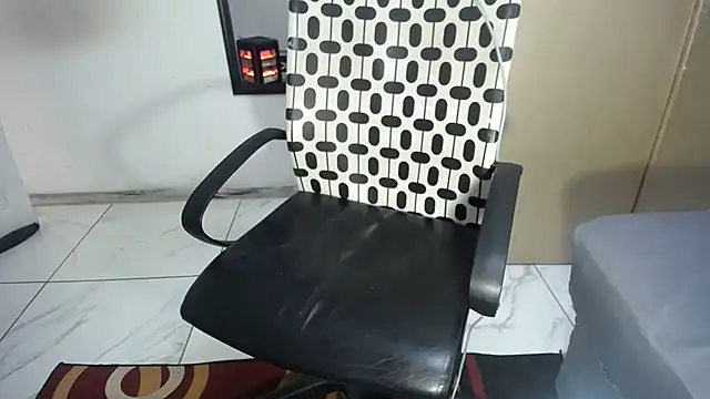 BootySoYummyX webcam
