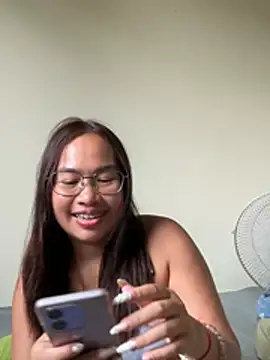 Ponthip Live Web Cam Show