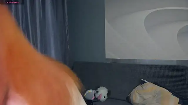 TarynPalek webcam