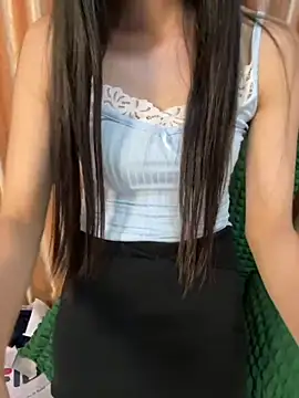 yiyiya520 webcam