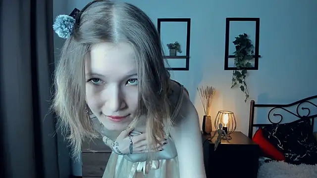 EstellaZion webcam