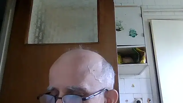 mariusica1@xh webcam