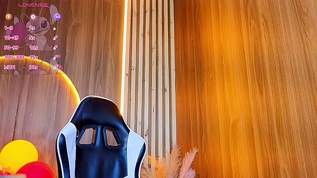 Lia_queen_tx Live Web Cam Show