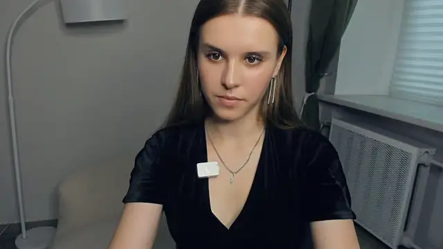 ArianaLeos webcam