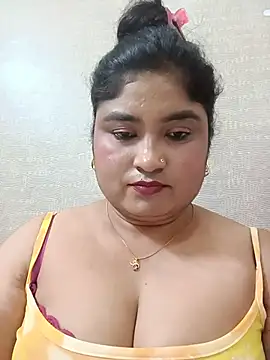 hornyriyanka webcam