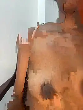 Small_Titss webcam