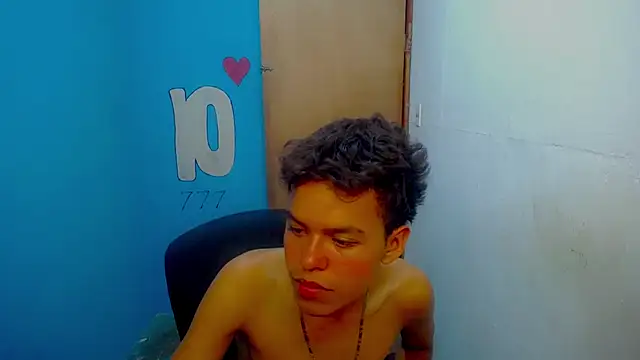 Harry_lov77 webcam