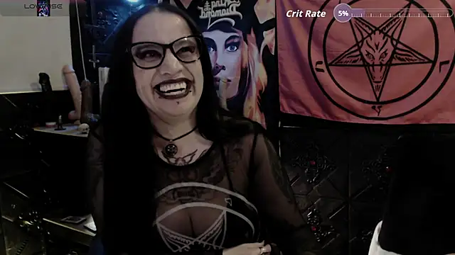 Evil_Queen_666 webcam