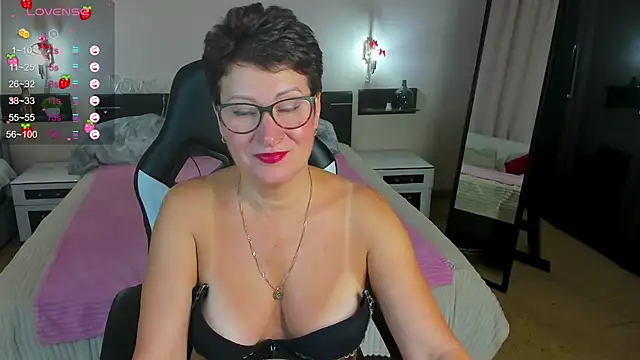 JennyMons webcam