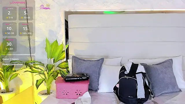 VictoriaVallmont webcam