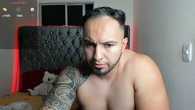 mrloganfuck1 webcam