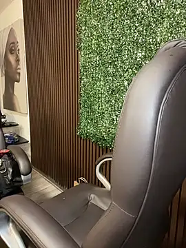 Karen18_boobs webcam