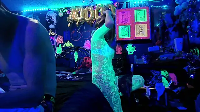 splash_queen420 - Splash_Queen420's free webcam - UK Sex Cams