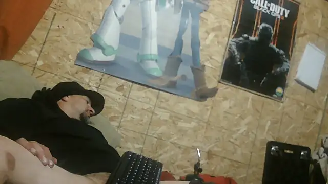 N3V3RPANIC@xh webcam
