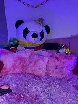 LindaWz_ webcam