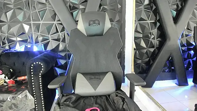 DakotaBabyy_ webcam