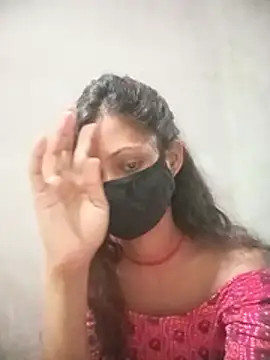 Queen_Sakshi1 webcam