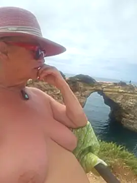 Hot-Muci webcam