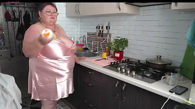 Goddess57 webcam