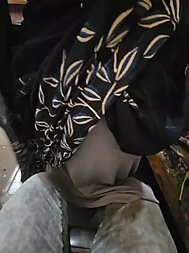 indianhotwife639 webcam